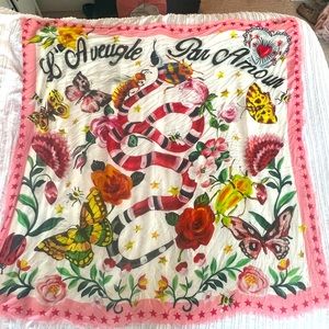 Gucci silk blend scarf